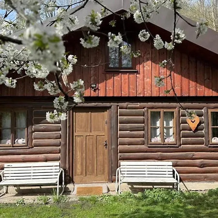 Srub Pod Tresnemi - Cherry Trees Lodge Vrchlabí