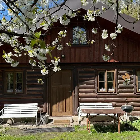 Srub Pod Tresnemi - Cherry Trees * Vrchlabí