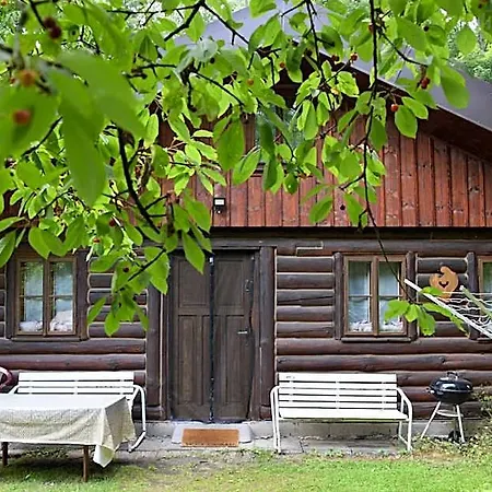 Srub Pod Tresnemi - Cherry Trees 山林小屋